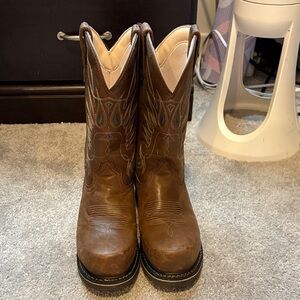 Shyanne Cream and Brown Leather Design